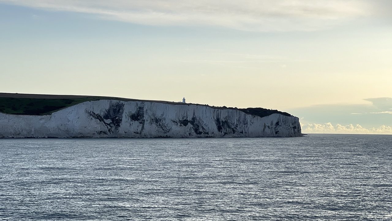 Weiße Klippen, die schönste Straße Englands & Schäfchen zählen
